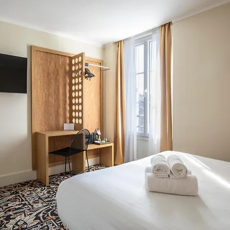 Western Centre Hotel 3*