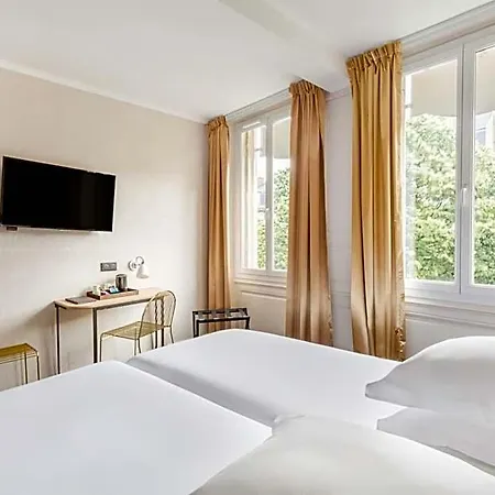 Hotel Western Centre 3*