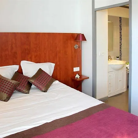 Western Centre Hotell Reims
