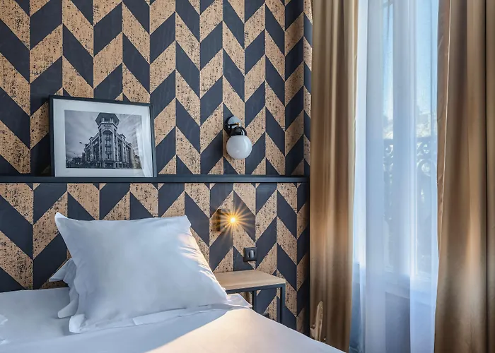 Hotel Western Centre 3*