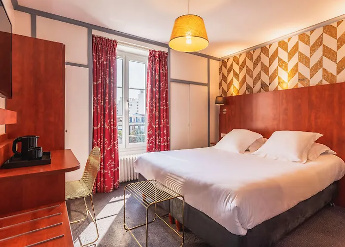 Western Centre Hotell 3*