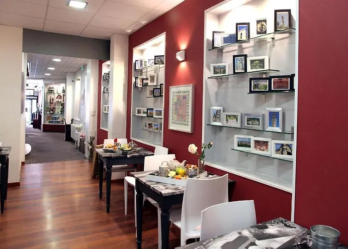 호텔 Western Centre